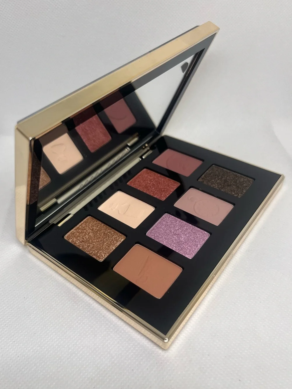 New Bobbi Brown Alice in Wonderland Eyeshadow Palette